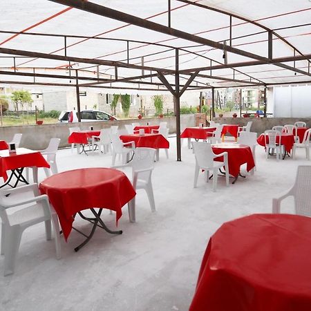 Theodora Hotel Ureki Bagian luar foto