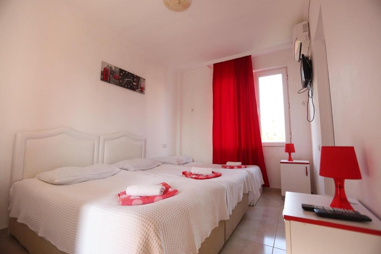 Theodora Hotel Ureki Bagian luar foto